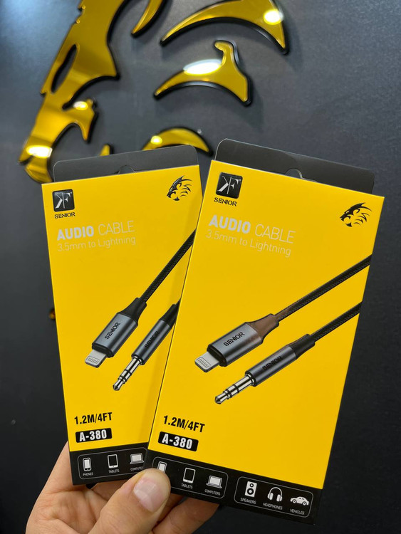 کابل AUX 3.5 mm به لایتنینگ سینیور کوفنگ A-380