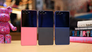 گلکسی Z FILIP 7 رم 12 گیگ رام وحافظه داخلی 512 گیگ 5G